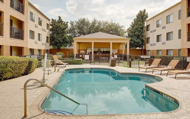 Courtyard by Marriott Houston Westchase