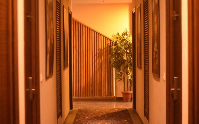 Hotel Orbion Mall Road