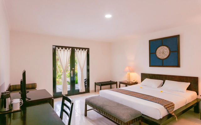 Legong Keraton Beach Hotel