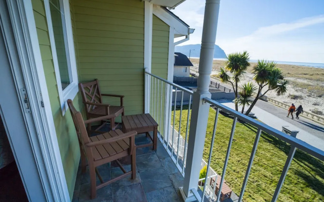 Inn of the Four Winds Oceanfront Seaside