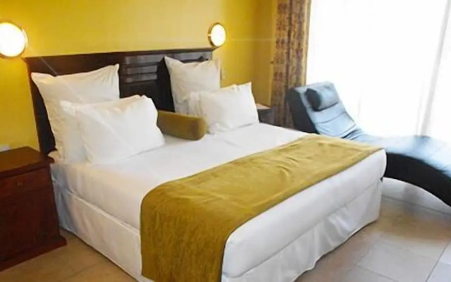 Regency Hotel Flamboyant