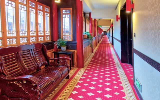 Lijiang Wangfu Hotel