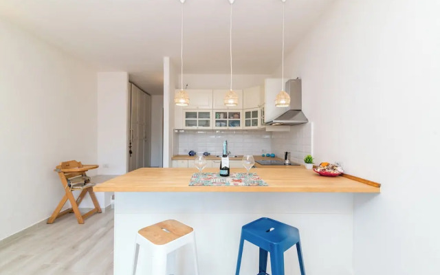 I Fari 95 600m From The Beach