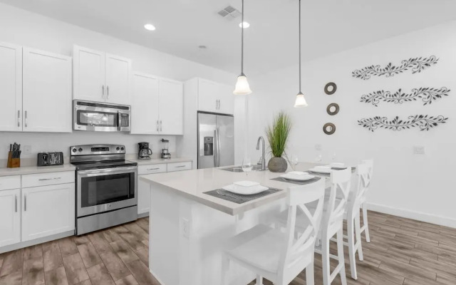 Upstay - Welcoming Wonderland w Private Pool