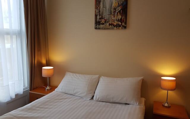 Royal Windsor Holiday Apartments