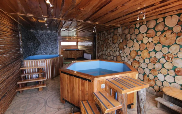 Hotel Mitos