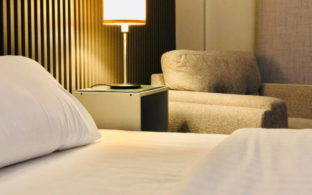 Times Square Suite Hotel