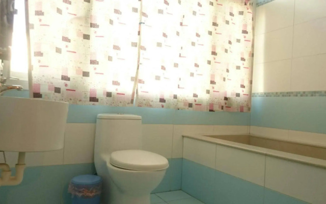 Phd's Guest House I