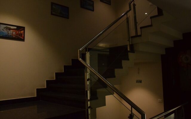 Hotel Sopan Heights