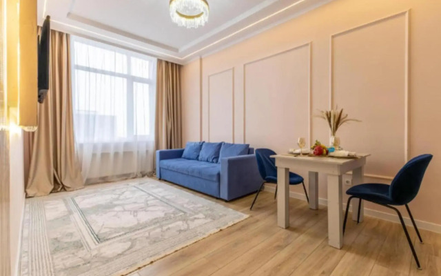 Apartments on Turan Avenue 50