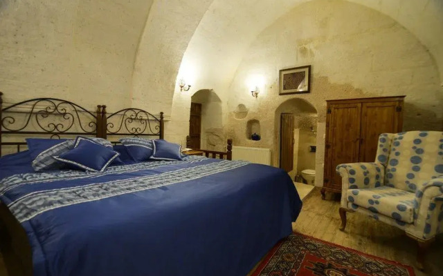 Valley Inn Cave Hotel