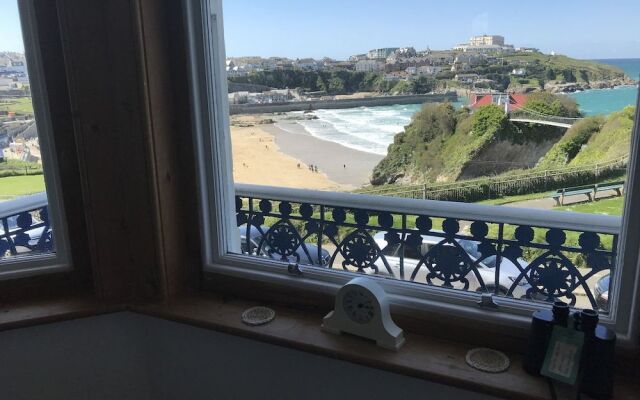 Lazy Waves Boutique B&B