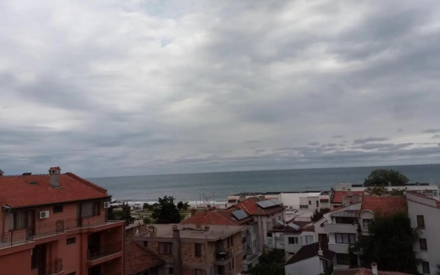 Zlatevi Guest House