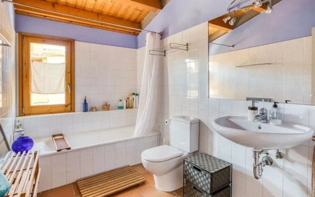 Traditional Holiday Home in Ventalló With Garden