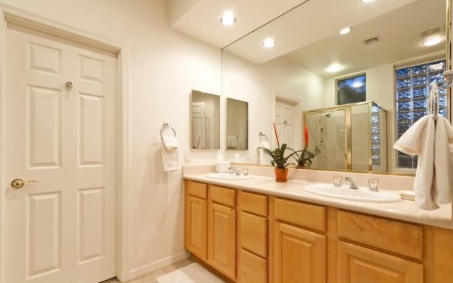 Honey Mesquite Getaway in Legend Trail By Signature Vacation