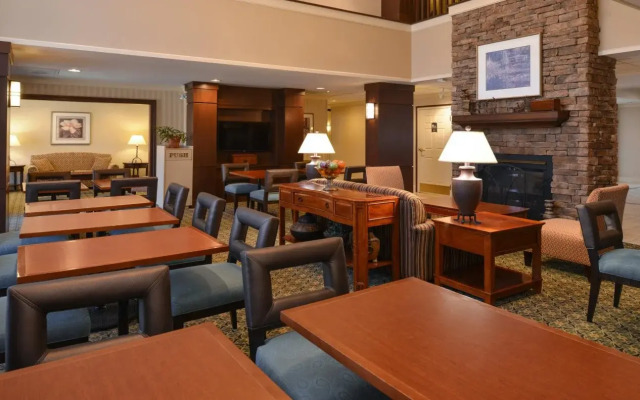 Staybridge Suites Indianapolis-Airport by IHG
