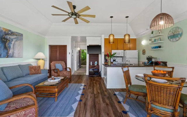 Quiet Kiahuna plantation , New Remodel with AC