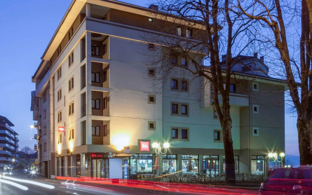 ibis Styles Thonon Les Bains Hotel