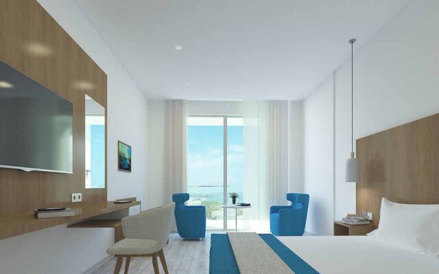 Leonardo Crystal Cove Hotel and Spa by the Sea