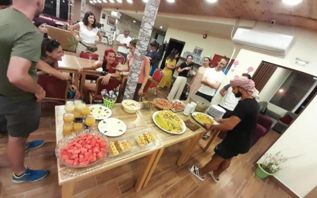 Petra Cabin Inn Hostel&Resturant