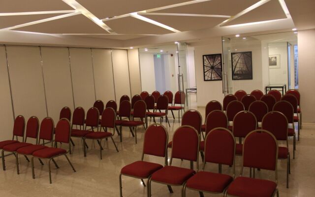 Keys Lite by Lemon Tree Hotels, Mayfield, Gurgaon