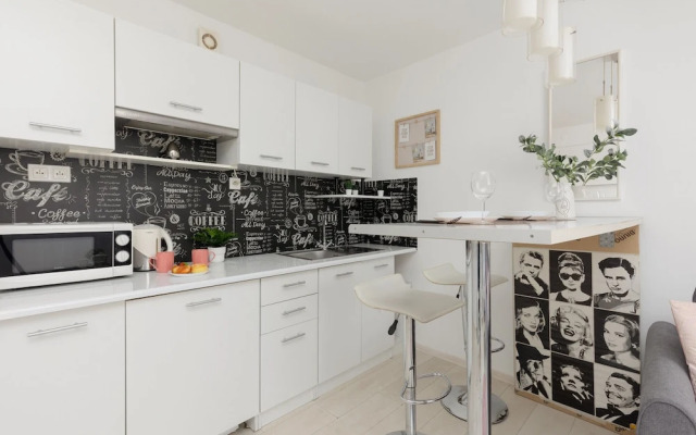 Underground Studio Saska by Renters