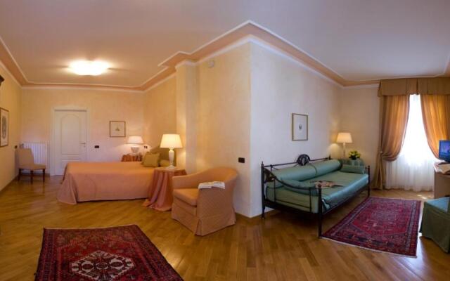 Albergo Castiglione Langhe