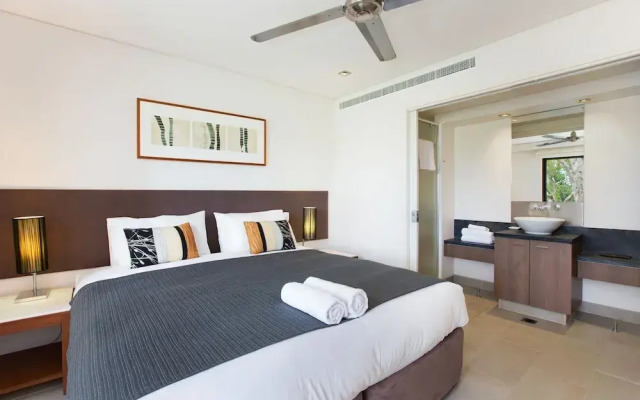 Private Penthouse 407