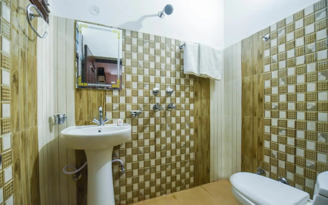 OYO Flagship 13855 Hotel Green Hills
