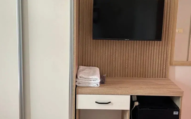 Jasmine Otel