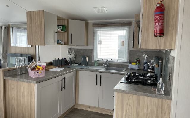 Stunning 3-bed Static Home in Birchington/ Margate