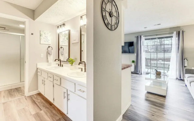 Near Attractions & Shows: Branson Updated Condo
