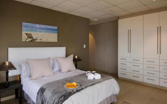 170 Club Mykonos Umdloti Beach