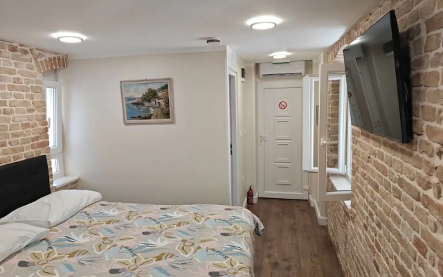Luxury Authentic Studio Split Old-Town