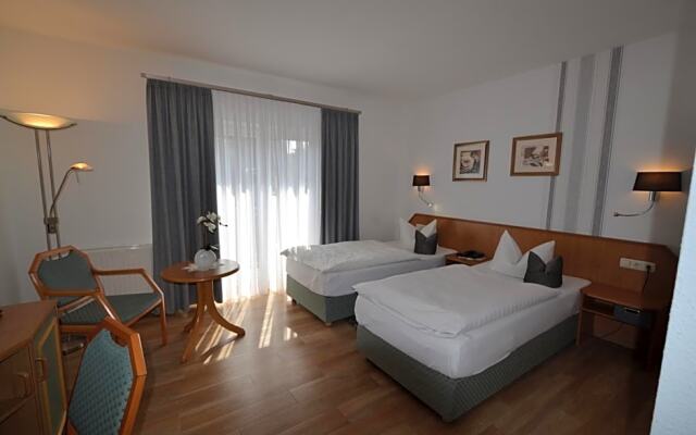 Hotel & Restaurant Zur Linde