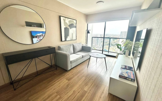 Modern 1BR on J Prado Board San Isidro