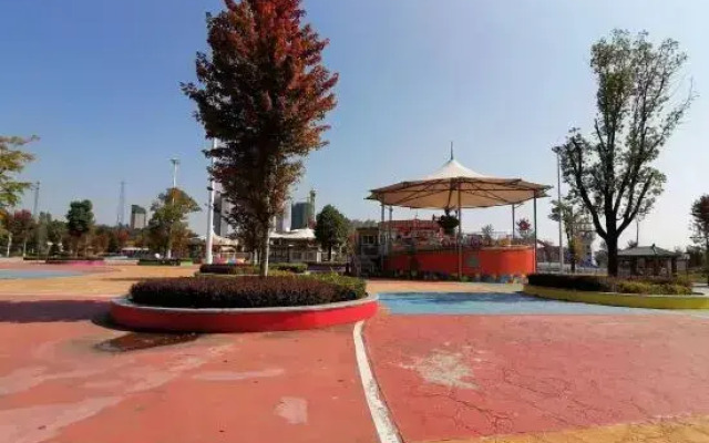 Jincheng Hotel (Huangshi Daye Yurun