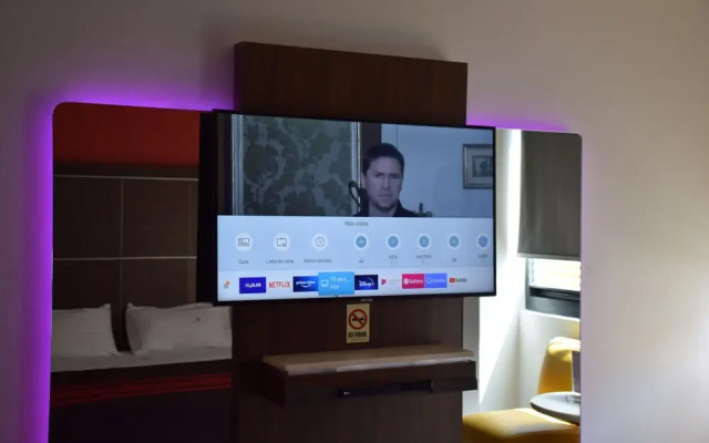 Plutarco Suites