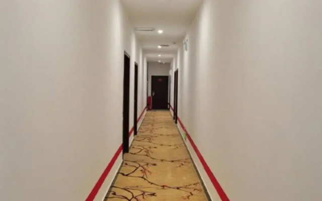 Guangzhou Baiyi Hotel Xingang Road