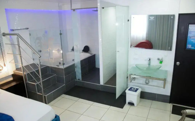 Hotel Imperial Azul