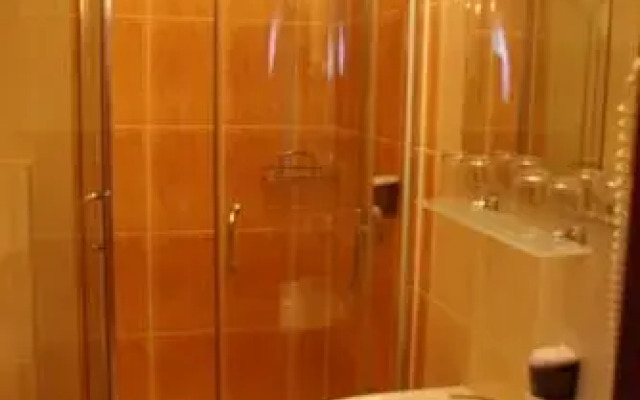 Kurort Agnes Willa Sanssouci-Dauc LTD