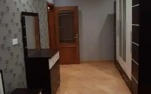 Bakuvi Tourist Apartment B022