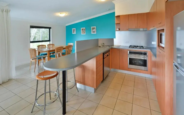Oasis Apartments