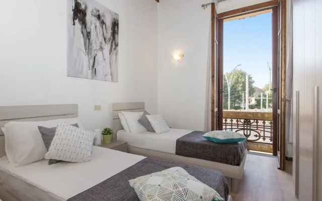 Rental In Rome Rosselli Palace Deluxe 3 Apartment