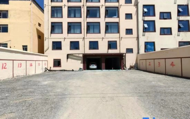 Yuji Jade Palace Hotel