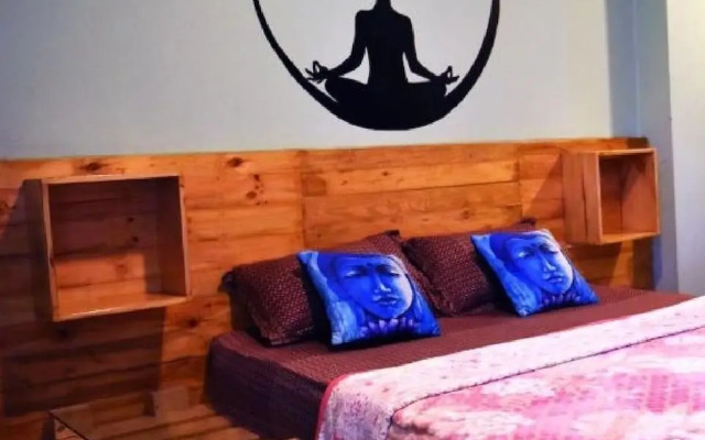 Hotel Yog - Hostel
