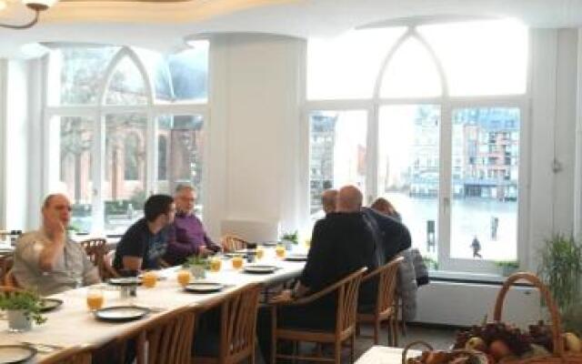 Hotel Terminus Cafe Leffe