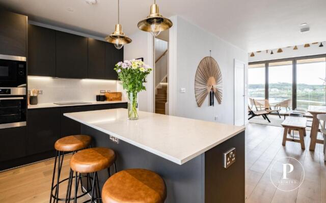 Primero Apartments - Hayle Villas