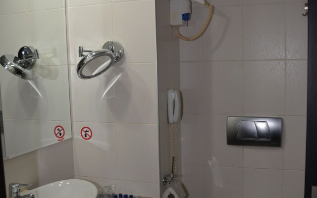 Tripolis Hotel