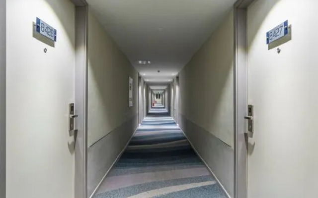 Homeinn Selected Hotel (Shanghai Jiading New City Malu Subway Station Branch)